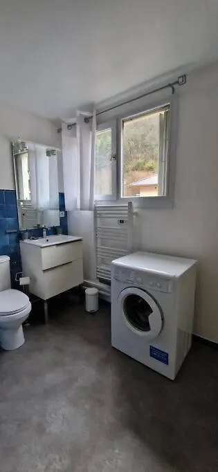 Studio 25 M2 Centre Uriage Saint-Martin-dʼUriage 0*,  Francia